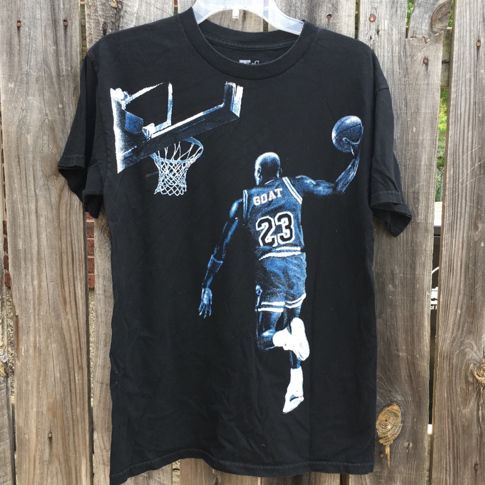 #23 GOAT T-Shirt